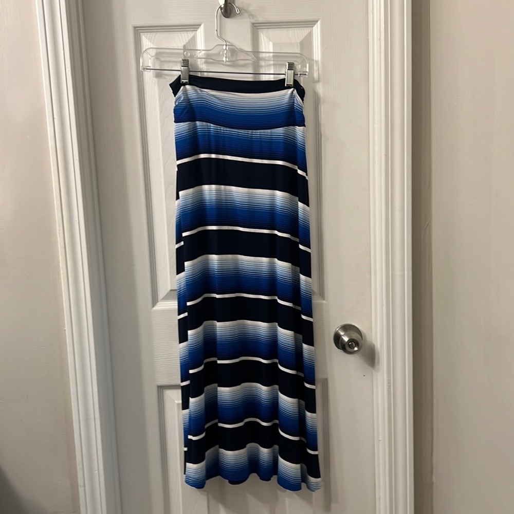 XS Blue, black, & white Maxi skirt